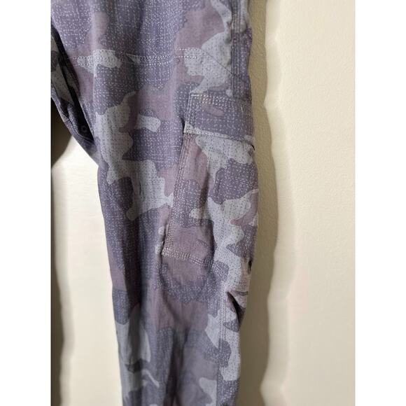 Prana Men's Gray Camouflage Cargo Pants - Picture 3 of 9